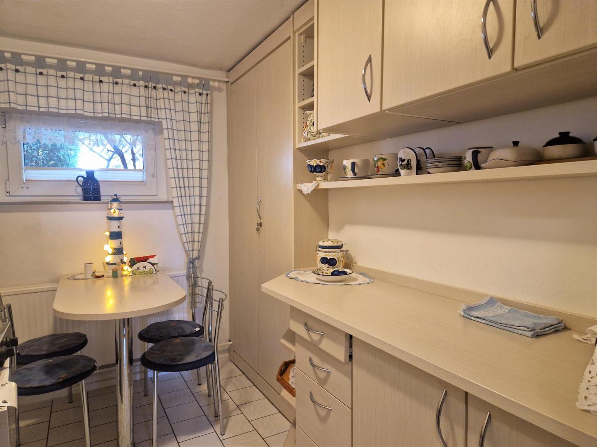 Ahlbeck, Ferienobjekt Apfel-Blume-Veilchen Apartment Heringsdorf  Phòng bức ảnh